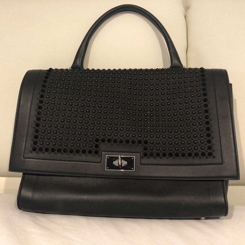 Elegant Black Handbag